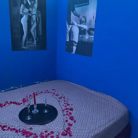 Eros Bdsm Apartament Adult's Only קונסטנצה
